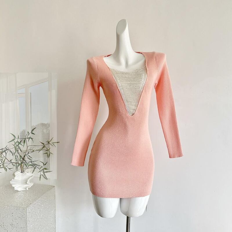【dress】ビーズチェーンドッキングニットワンピース Q7647