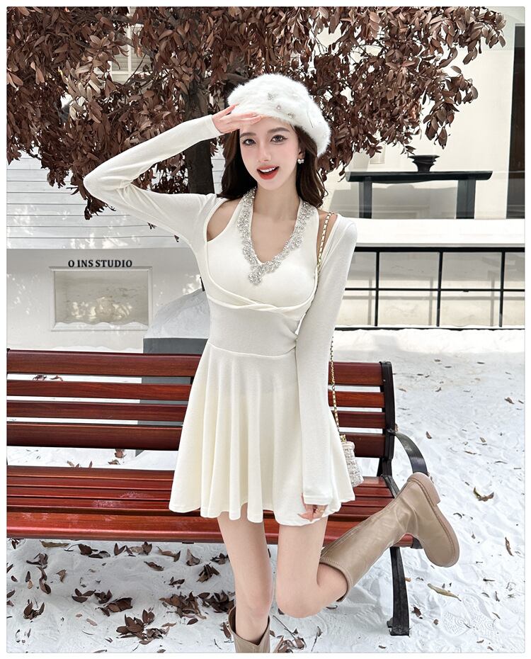 【dress】ビジューデートワンピース　M27418