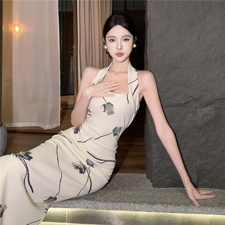 【dress】ホルターネック体型カバーワンピース G21103