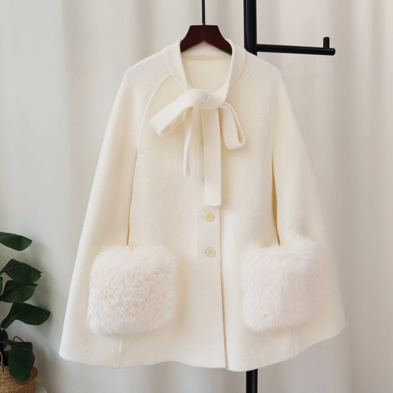 【outer】ファー付きケープコート　M28076