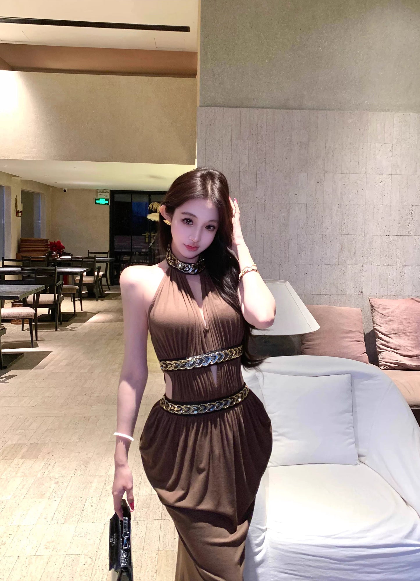 【dress】ホルターネックサイドカットロングワンピース Q8293