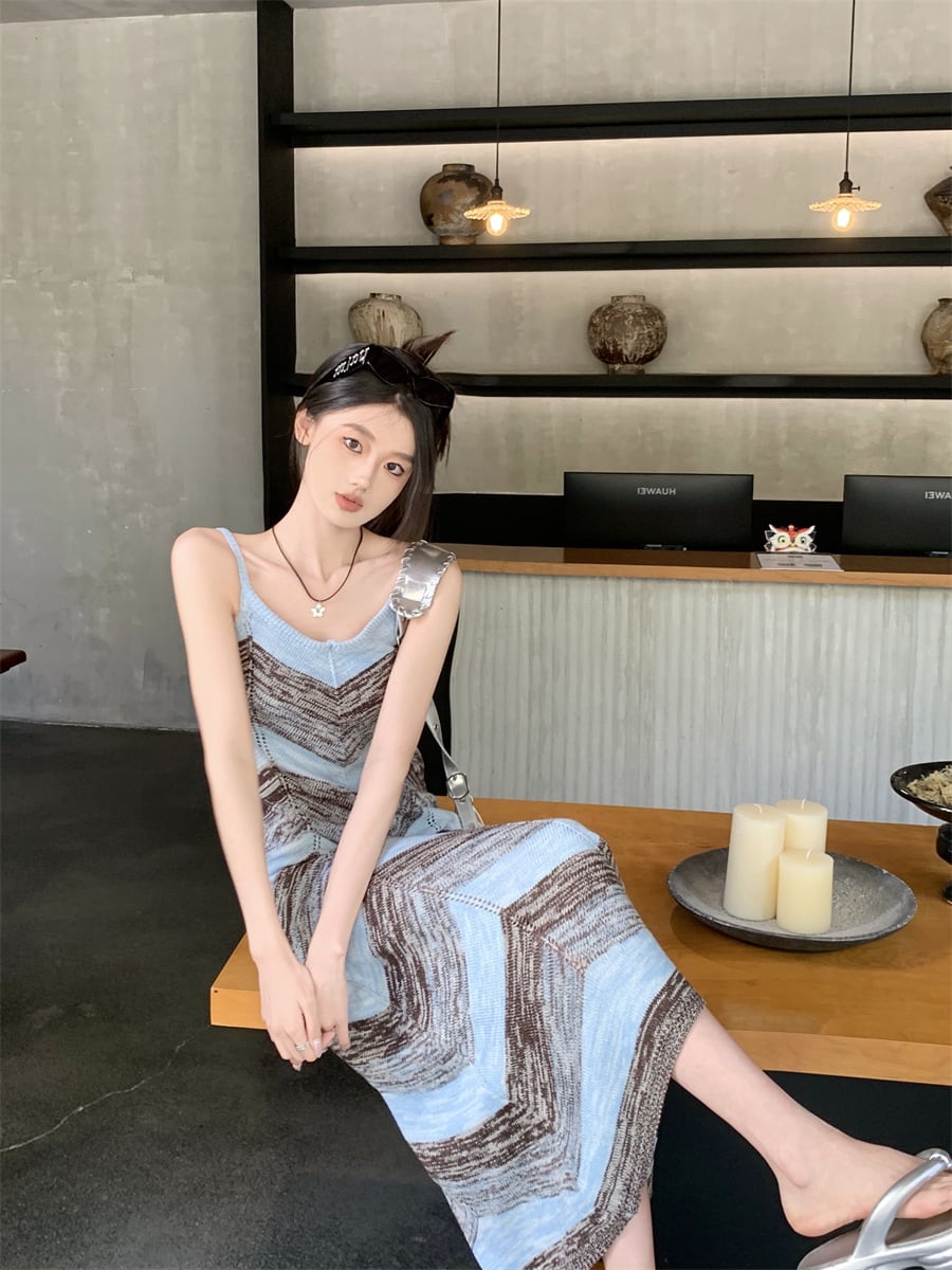 【dress】ストライプ柄ニットキャミワンピース G21561