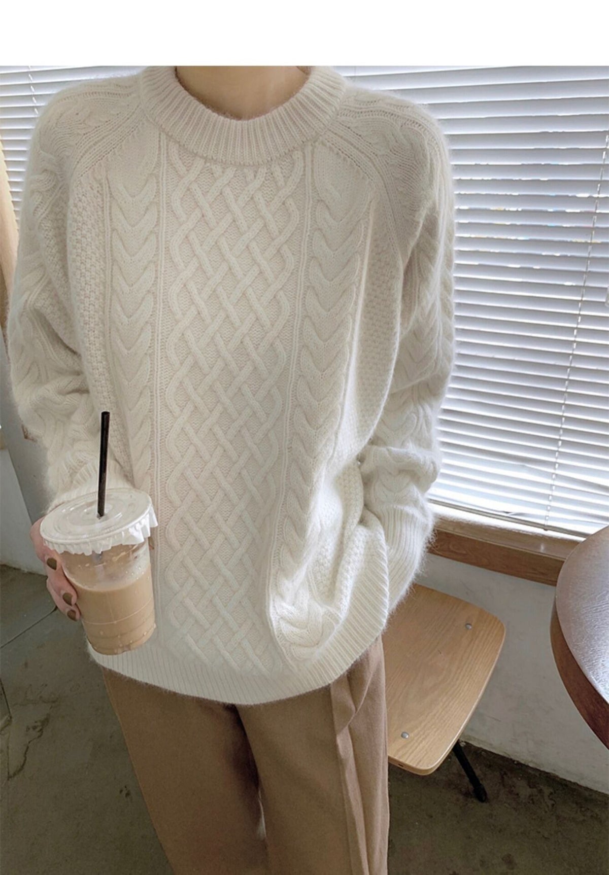【tops】クルーネックニットセーター　M19168