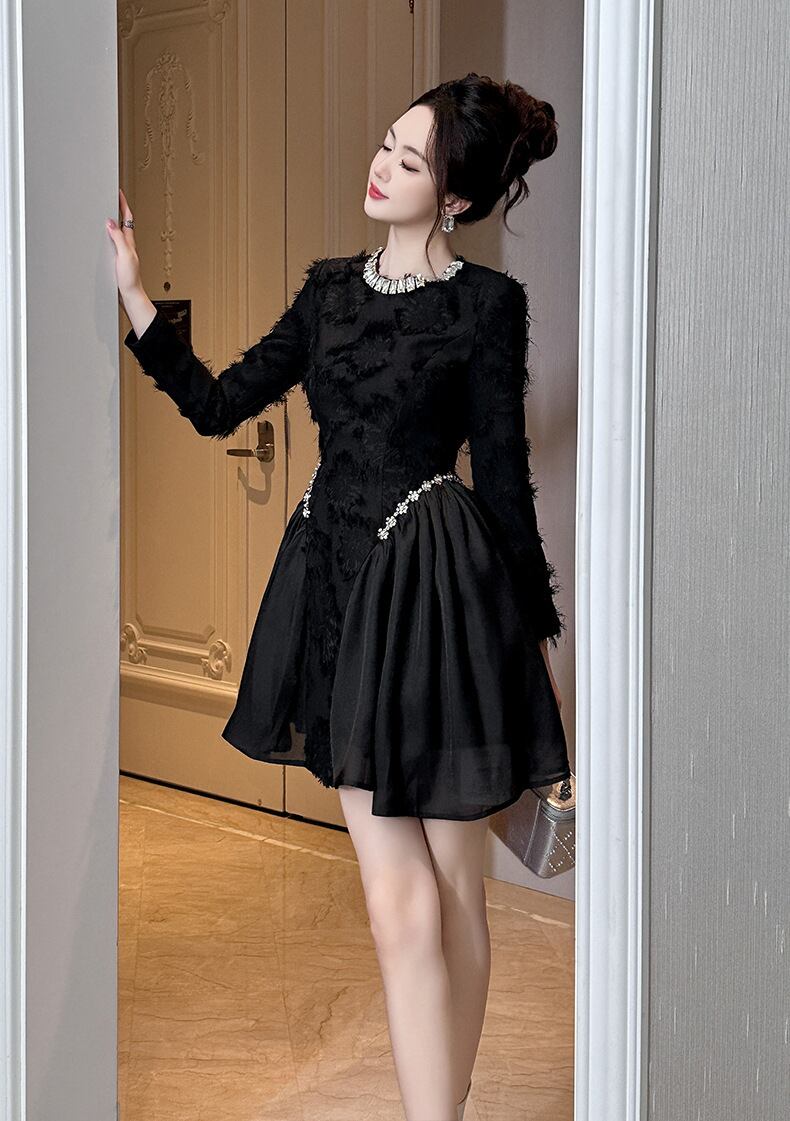 【dress】ビジューデートワンピース　M28135
