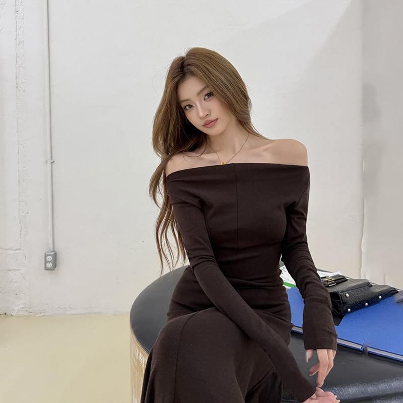 【dress】オフショルロングワンピース Q6924