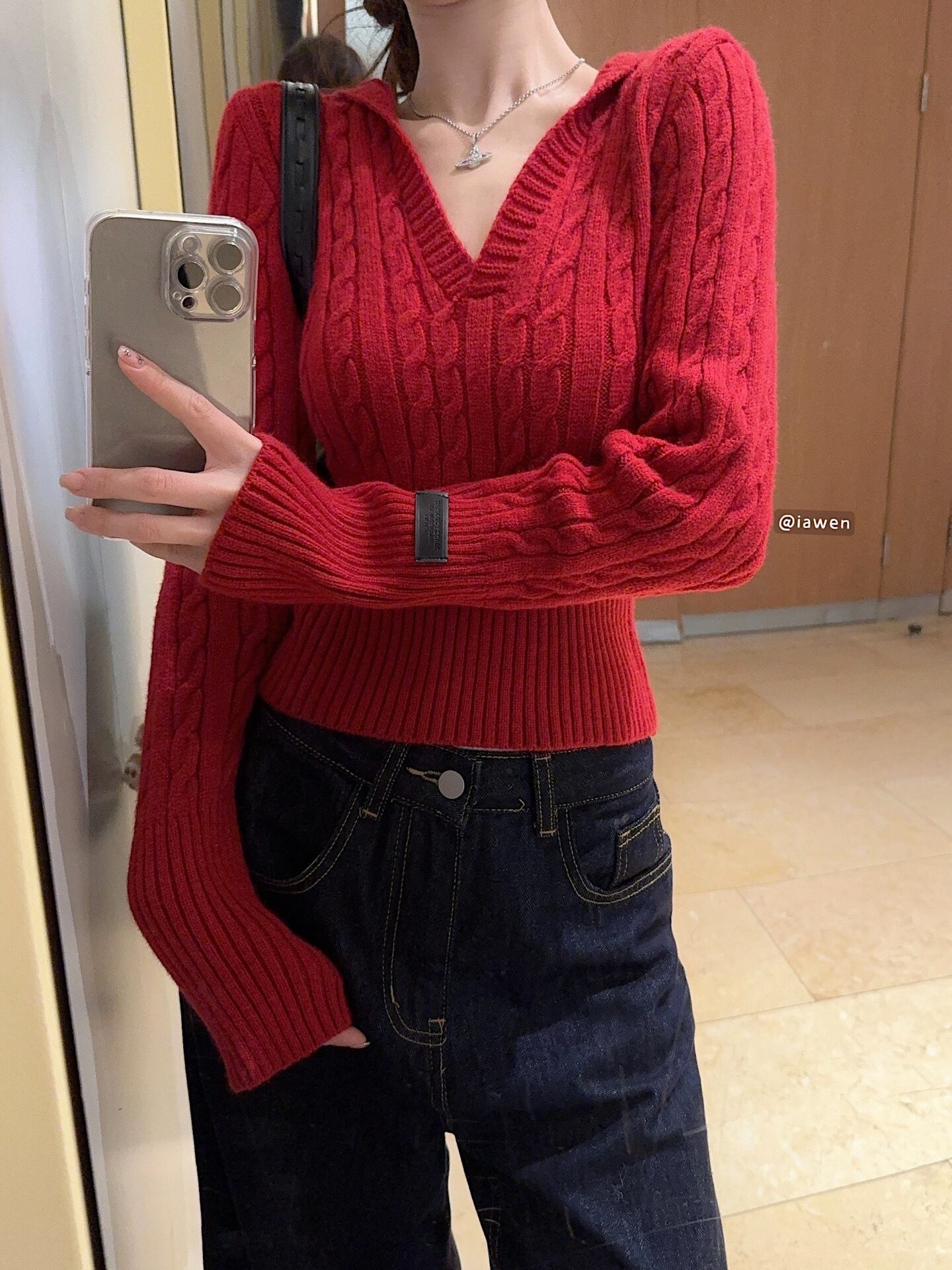 【tops】Vネックフード付きニットセーター　M28798