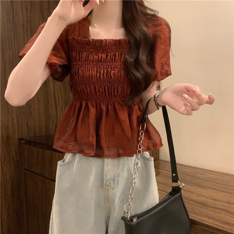 【tops】スクェアネックギャザーブラウスF7543