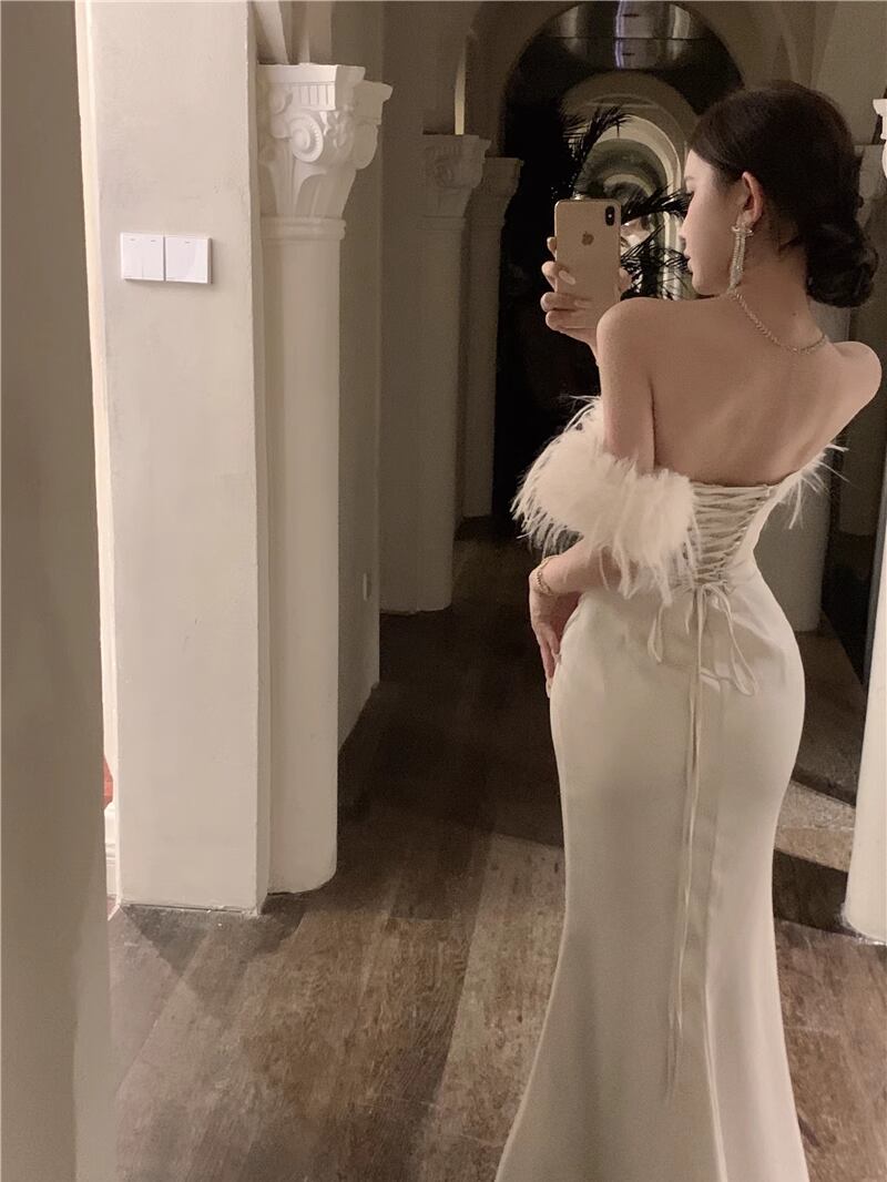【dress】ファー付きオフショルダーワンピース Q7632