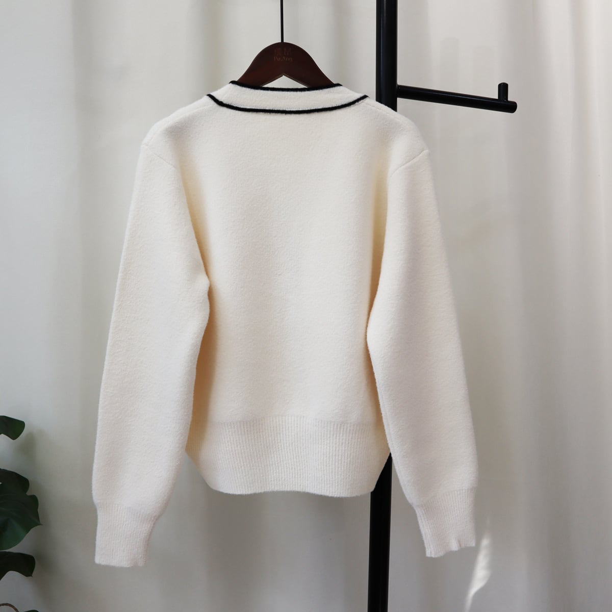 【outer】Vネックニットカーデ　M19095