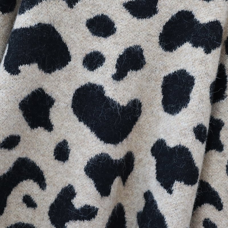 【tops】ヒョウ柄ニットセーター　M27373