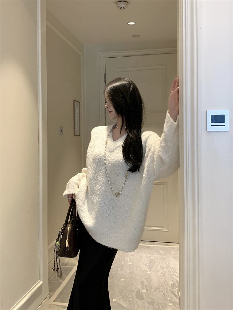 【tops】Vネックニットセーター　M28192