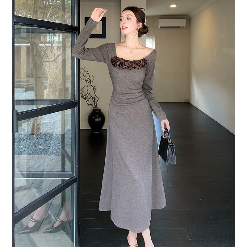 【dress】立体フラワーニットワンピース　M26416