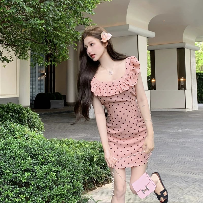 【dress】ギャザーフリルドット柄ミニワンピース Q8510