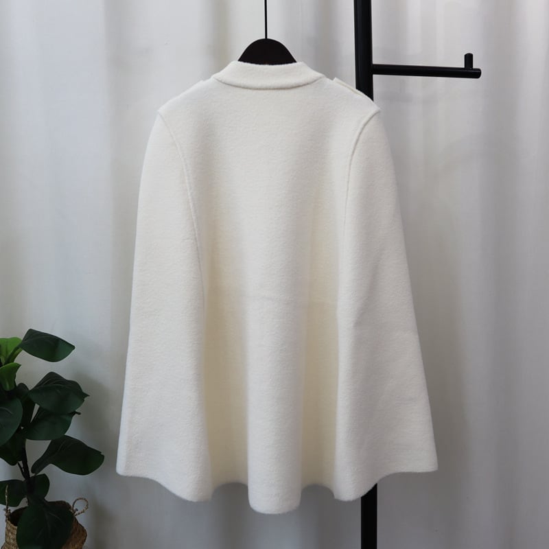 【outer】ボタンデザインケープコート　M26120