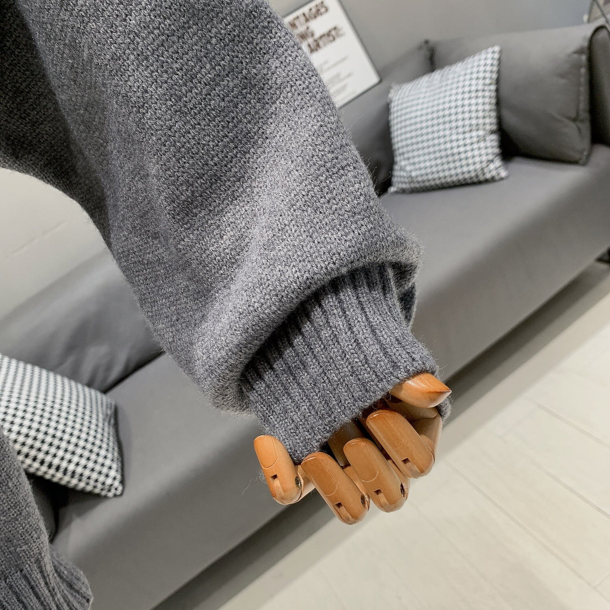 【set】ファーオフショルダーニットセーター×ショートパンツセット　M27914
