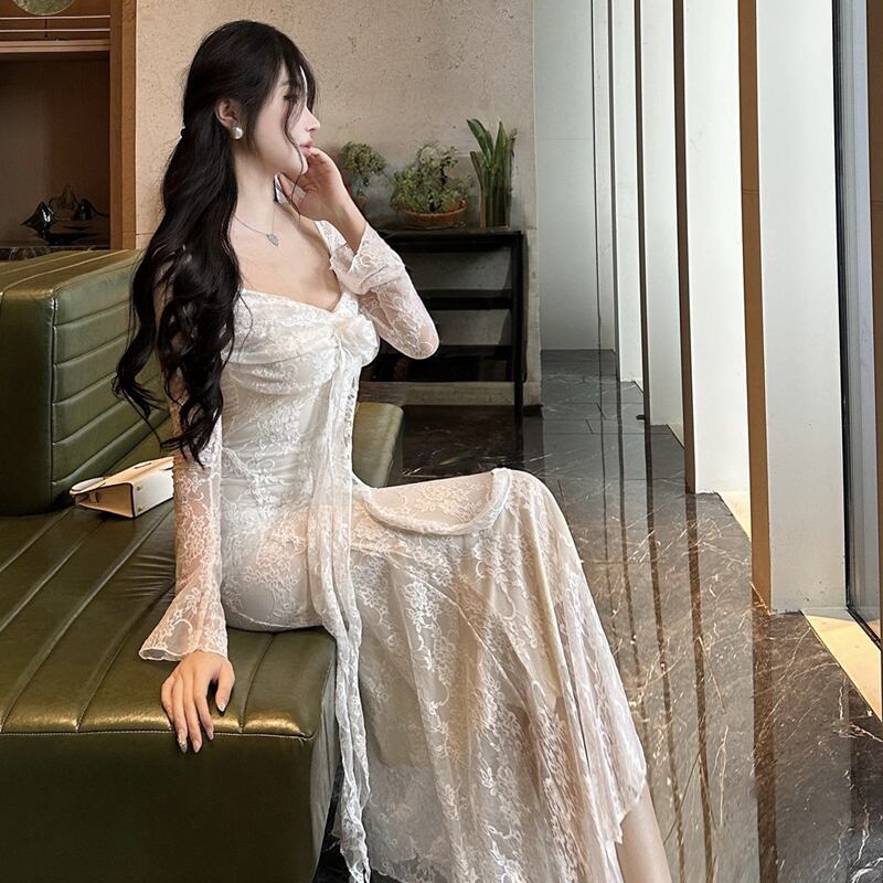 【dress】Vネックレースワンピース Q7512