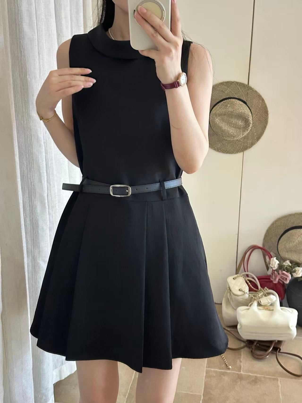 【dress】ベルト付きノースリーブワンピース Q8711