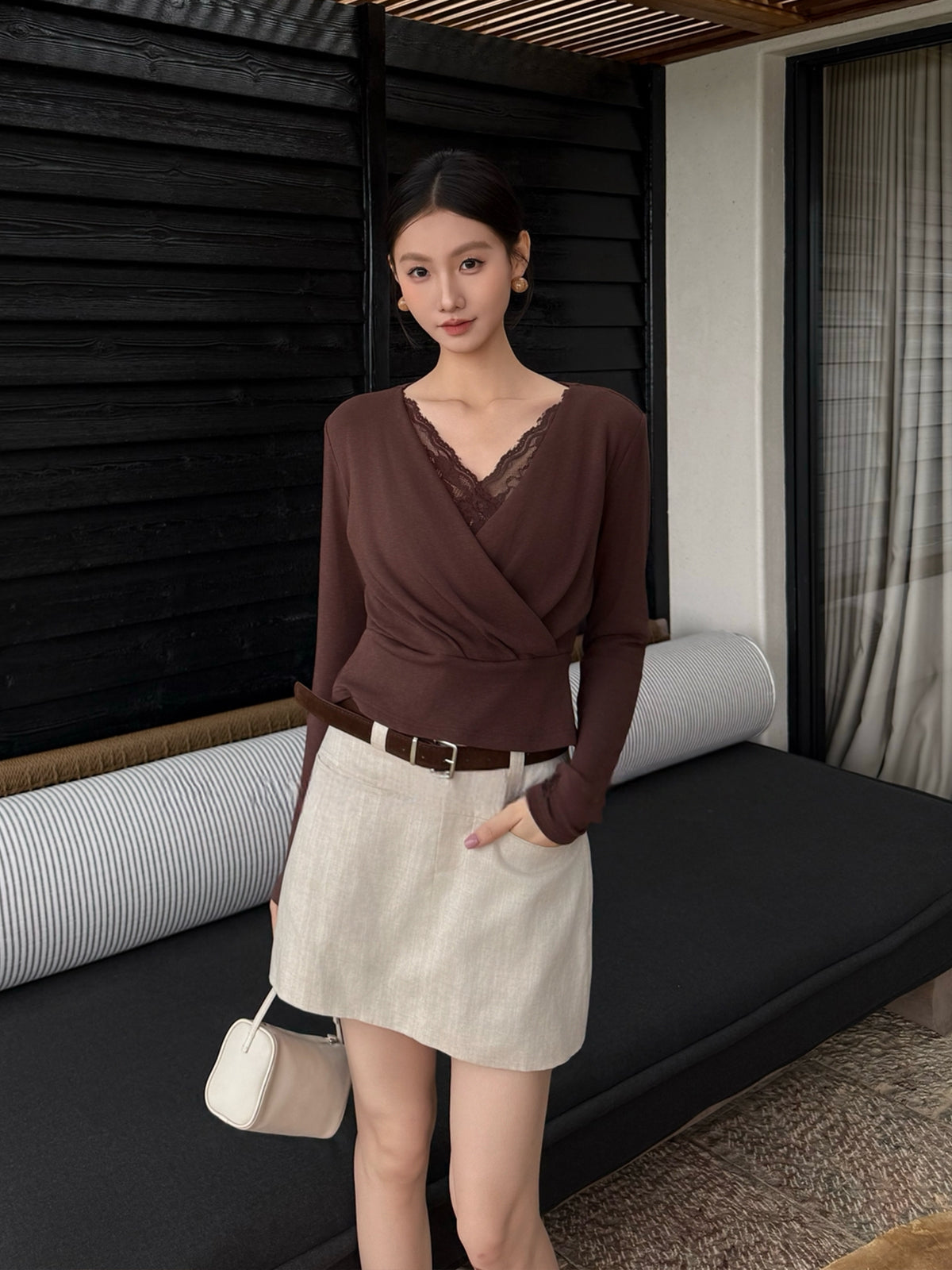 【tops】レースドッキングクロスネックトップス Q8923
