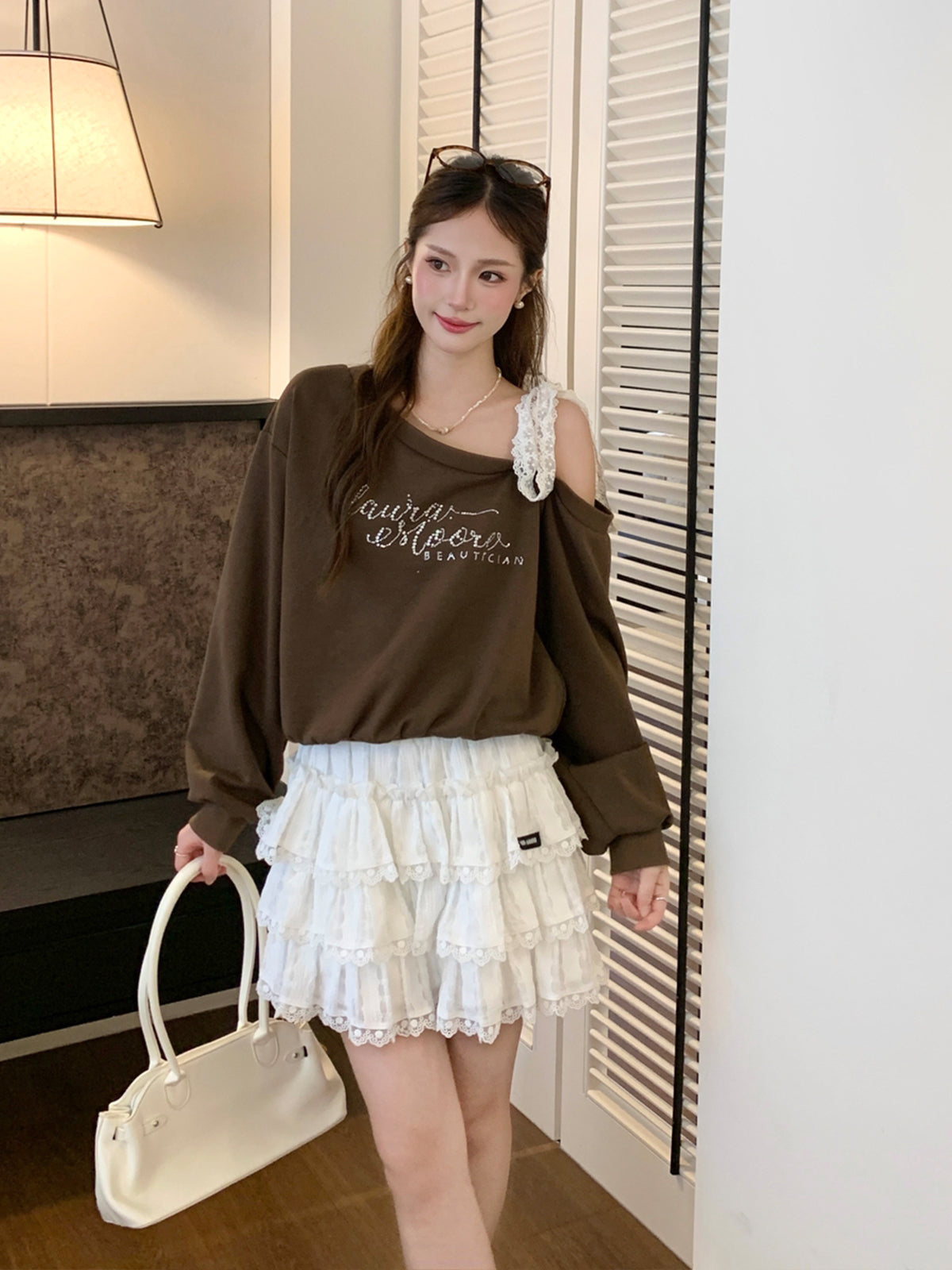【tops】リボン付きワンショルダートップス Q8941