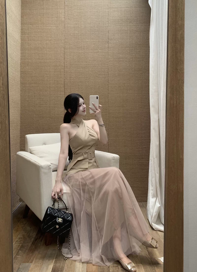 【set】クロスネックトップス×チュールスカートセット Q8456
