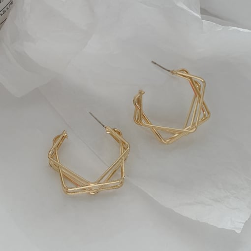 【小物】 ピアスアクセサリー高級感 地幾何模様ファッションシンプル