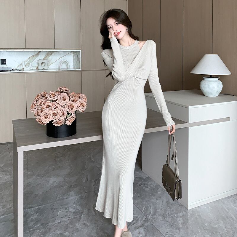 【dress】切り替えニットワンピース　M28022