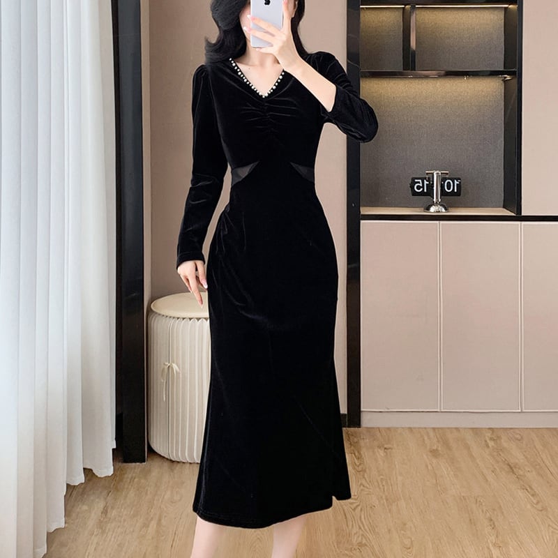 【dress】Vネックレースドッキングベルベットワンピース Q7497