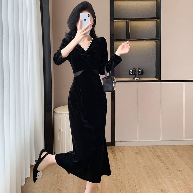 【dress】Vネックレースドッキングベルベットワンピース Q7497