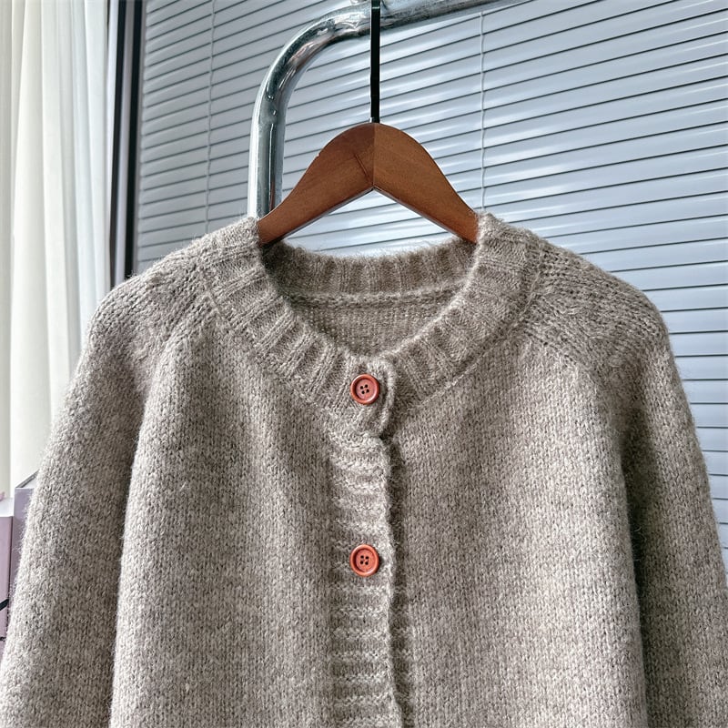【outer】刺繍ニットカーデ　M25578