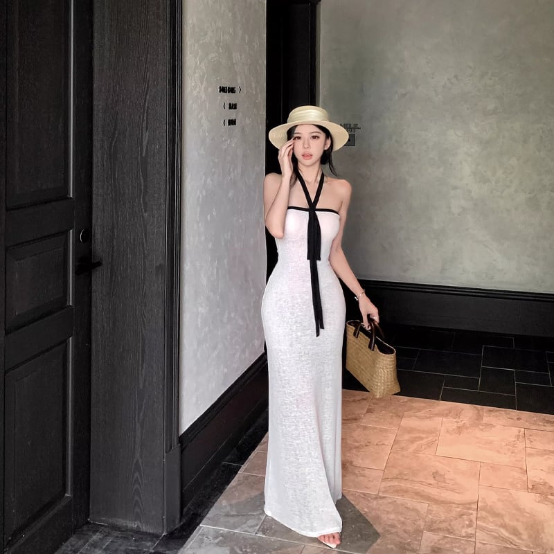 【dress】ホルターネックロングワンピース Q8392