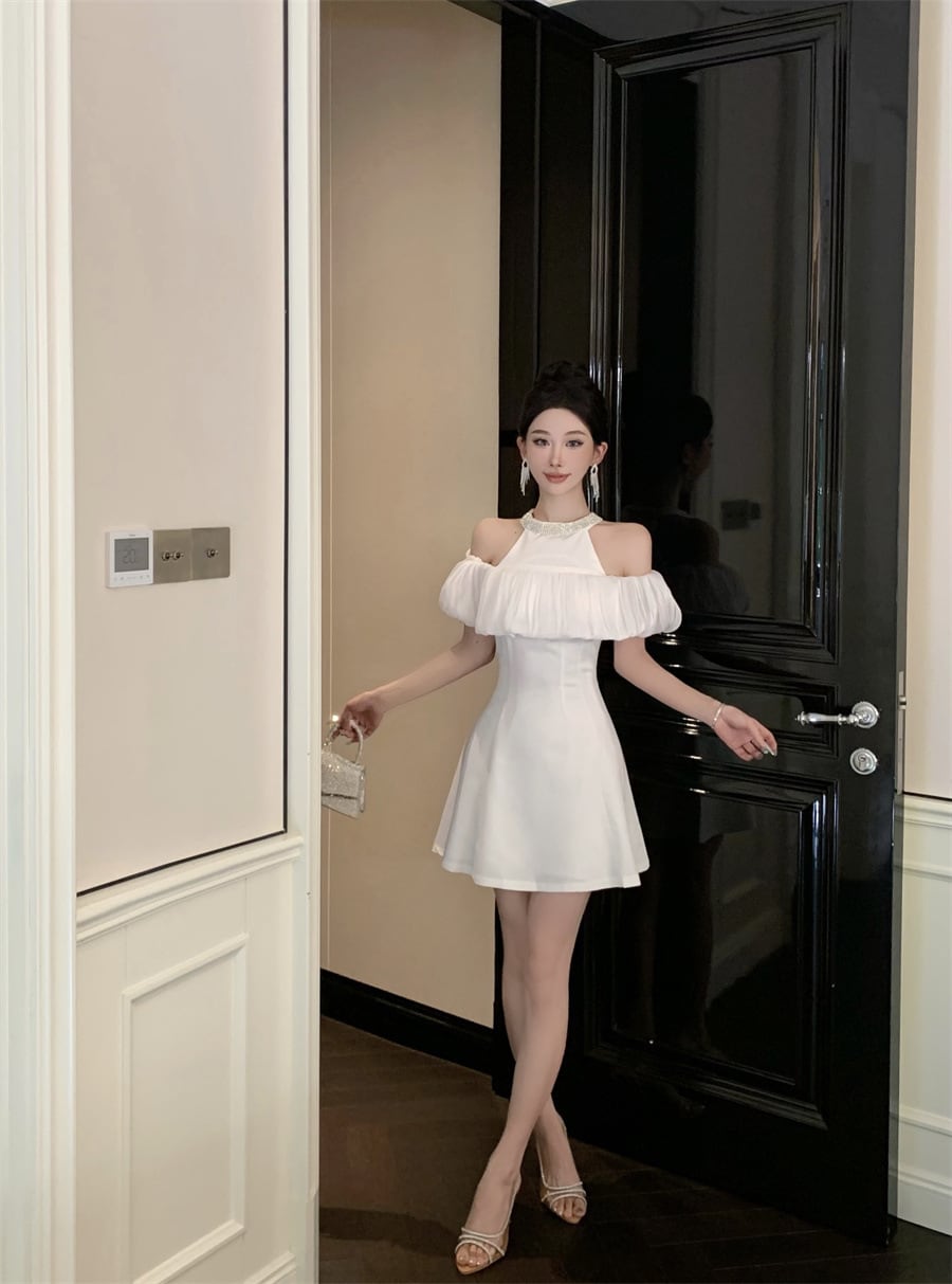 【dress】ビジューオフショルダーワンピース　M24300