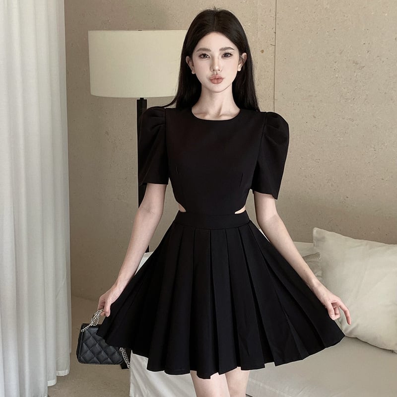 【dress】透かし彫りパフスリーブワンピース G21056