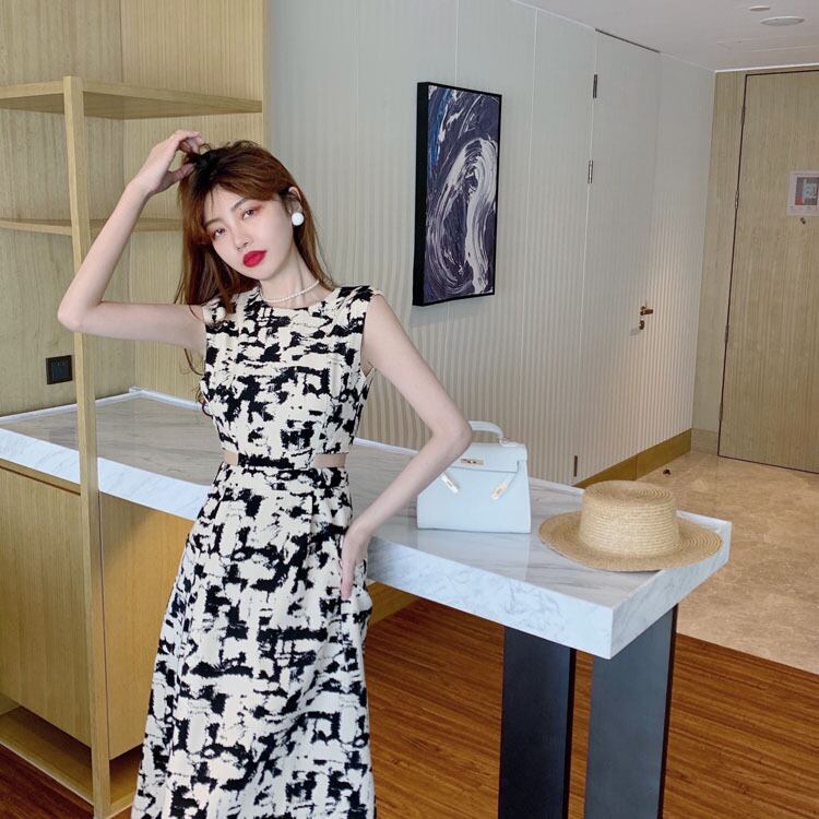 【dress】今季大好評海旅行ラウンドネックプリントノースリーブ着やせワンピースF0323