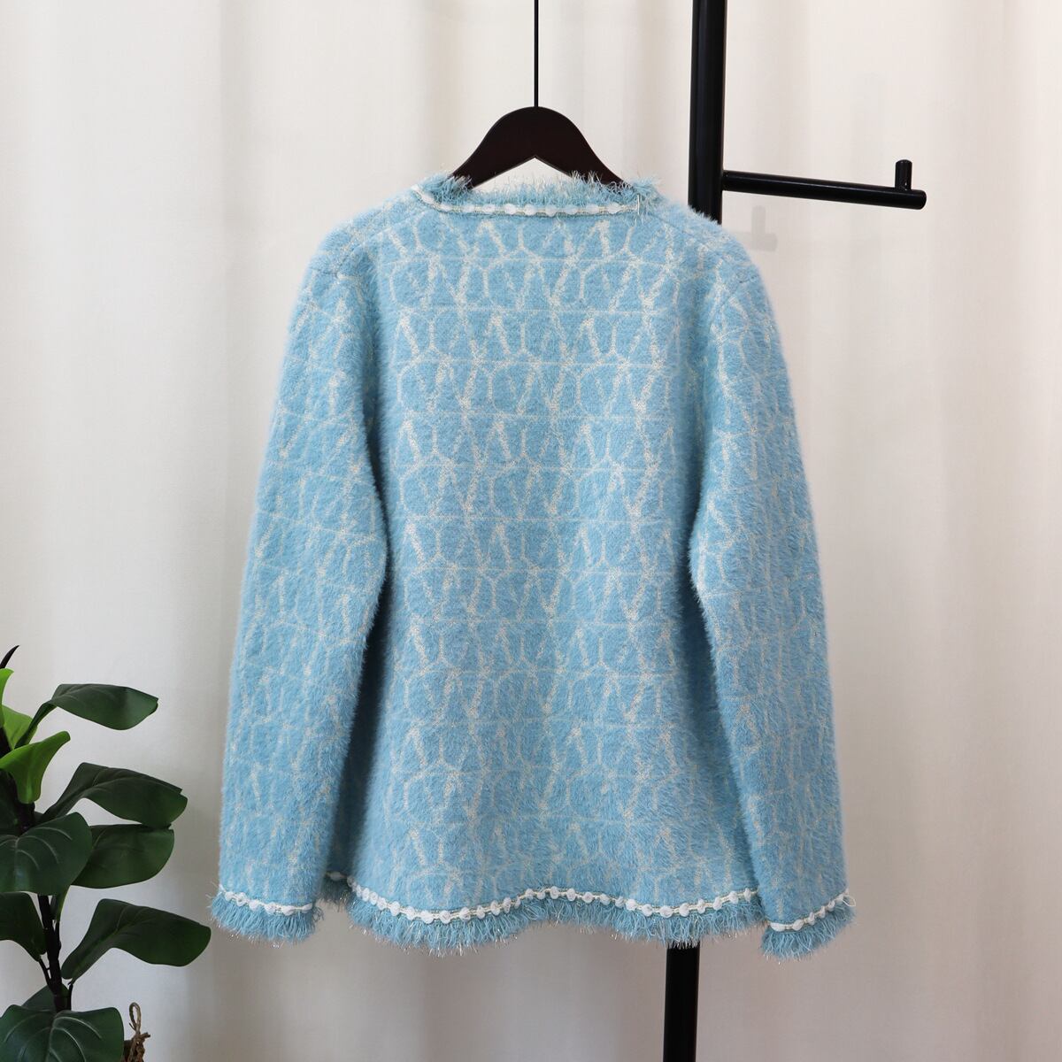 【outer】フラップポケットVネックニットカーデ　M17949