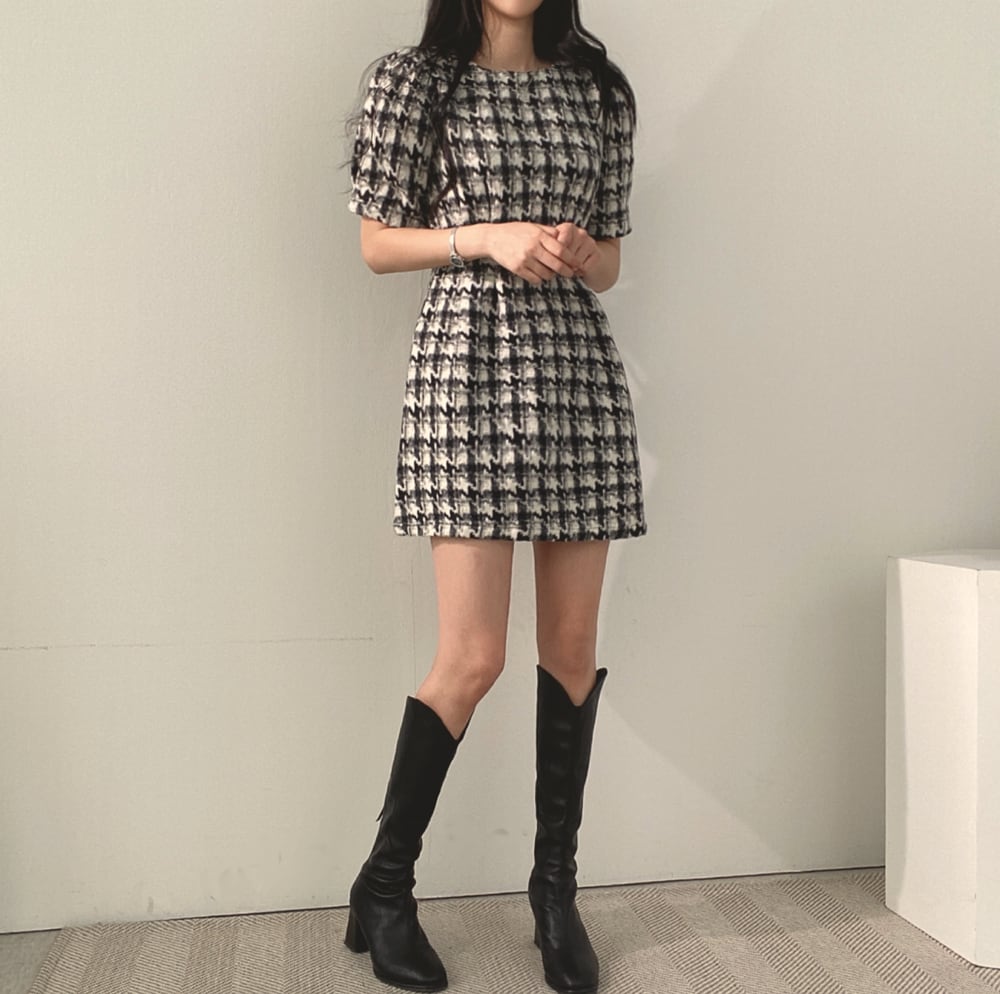 【dress】好感度UP!気質満点デザインフランス風デザインパフスリーブ着痩せワンピース G6962