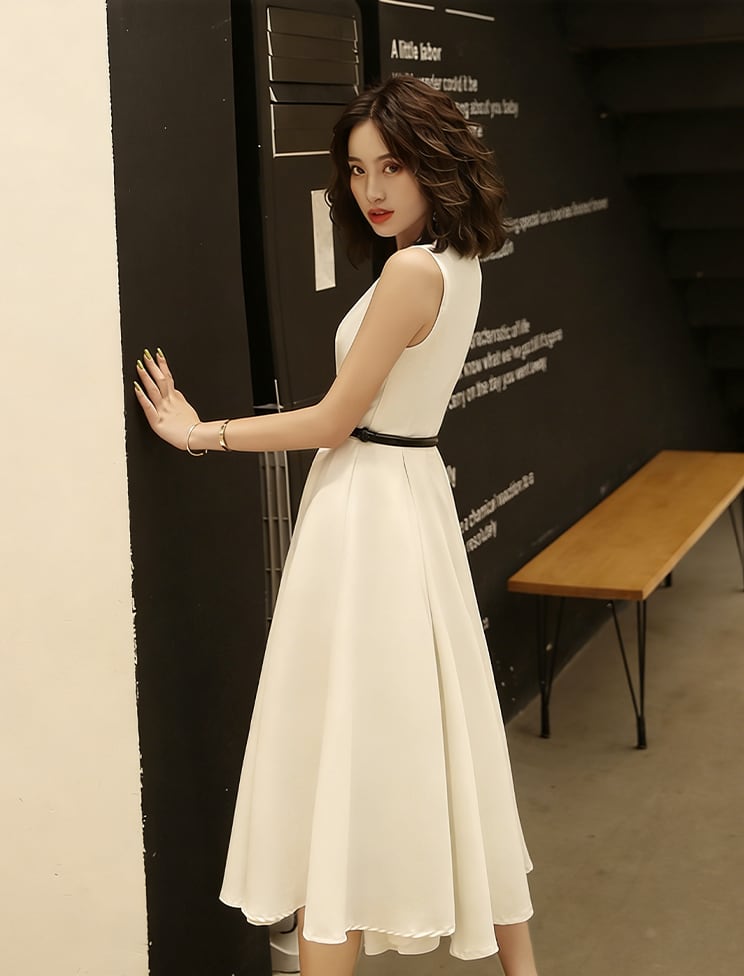 【dress】ノースリーブAラインフレアワンピース Q8438