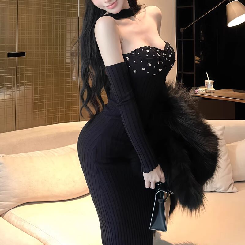 【dress】胸パット付きホルターネックニットワンピース Q7741