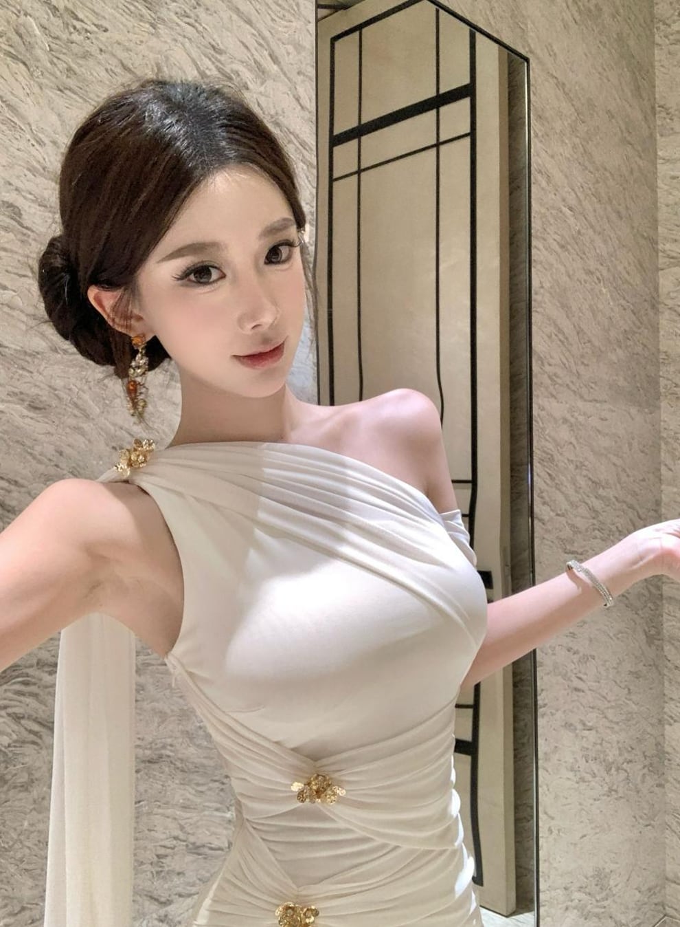 【dress】ワンショルダーギャザーデザインロングワンピース Q7977