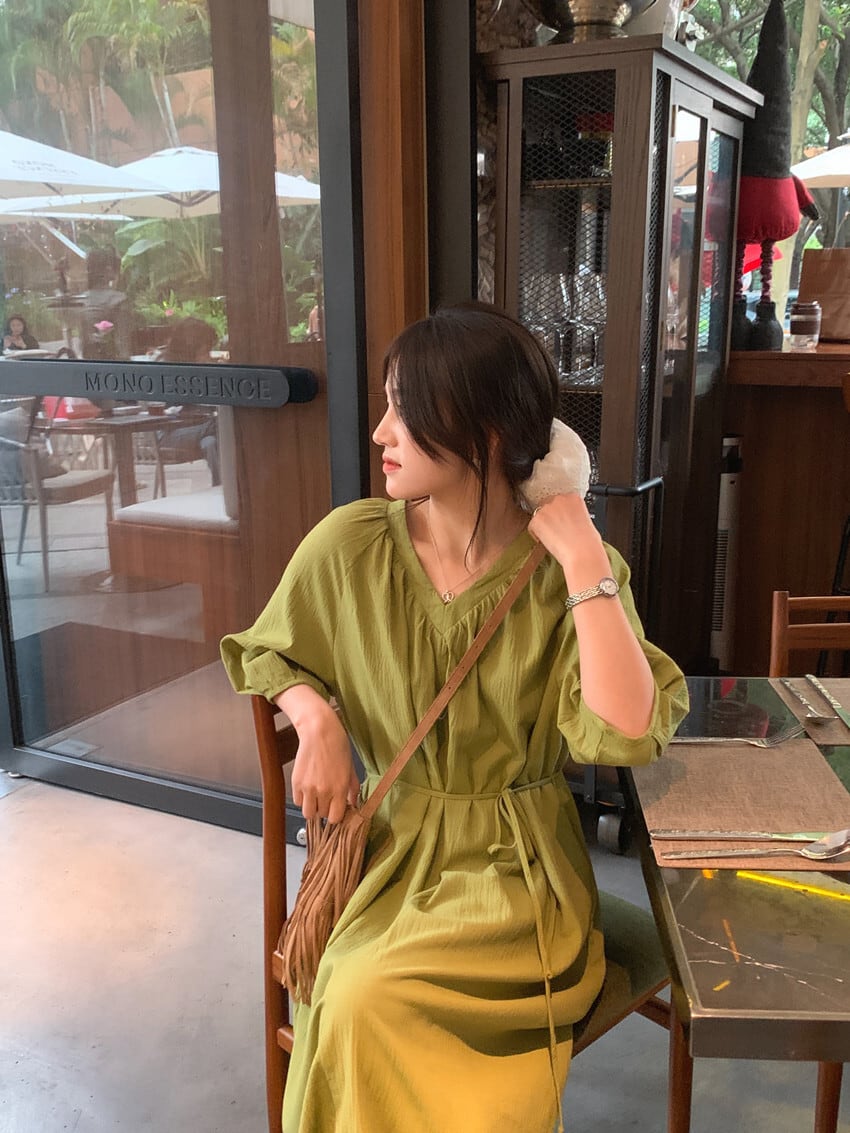 【dress】Vネックワンピース　M25140