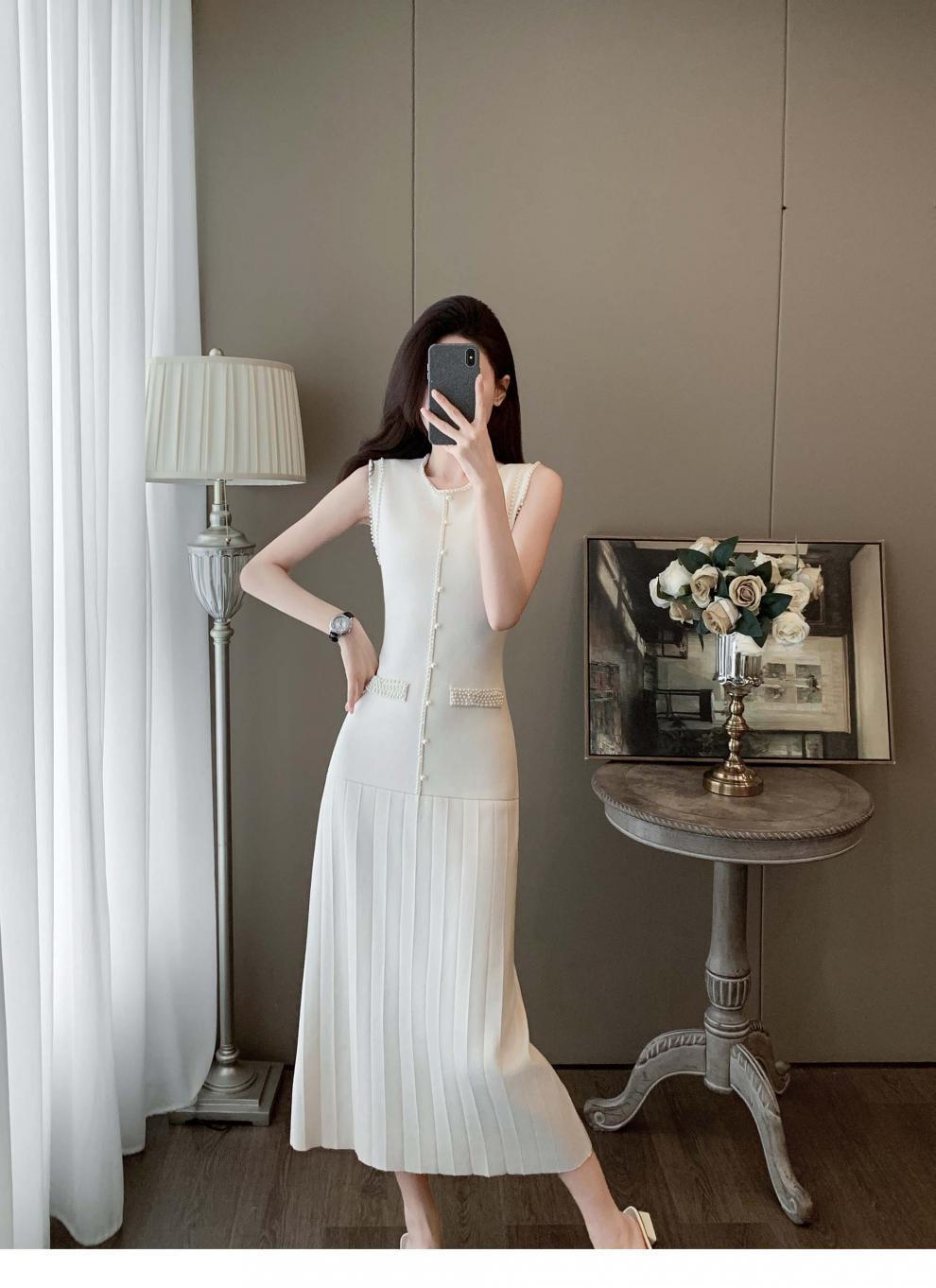 【dress】パールノースリーブニットワンピース　M24911