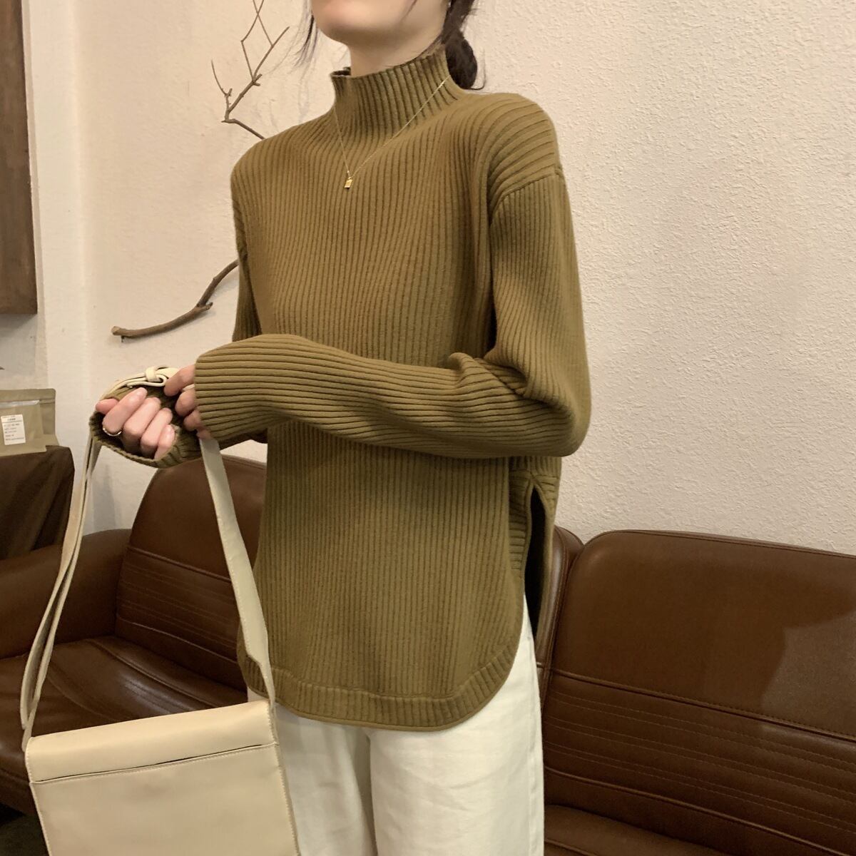 【tops】スリットニットセーター　M27982