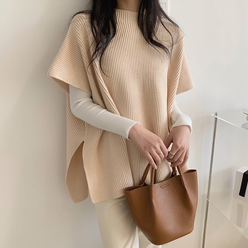 【tops】スリットケープニットジレ　M18411