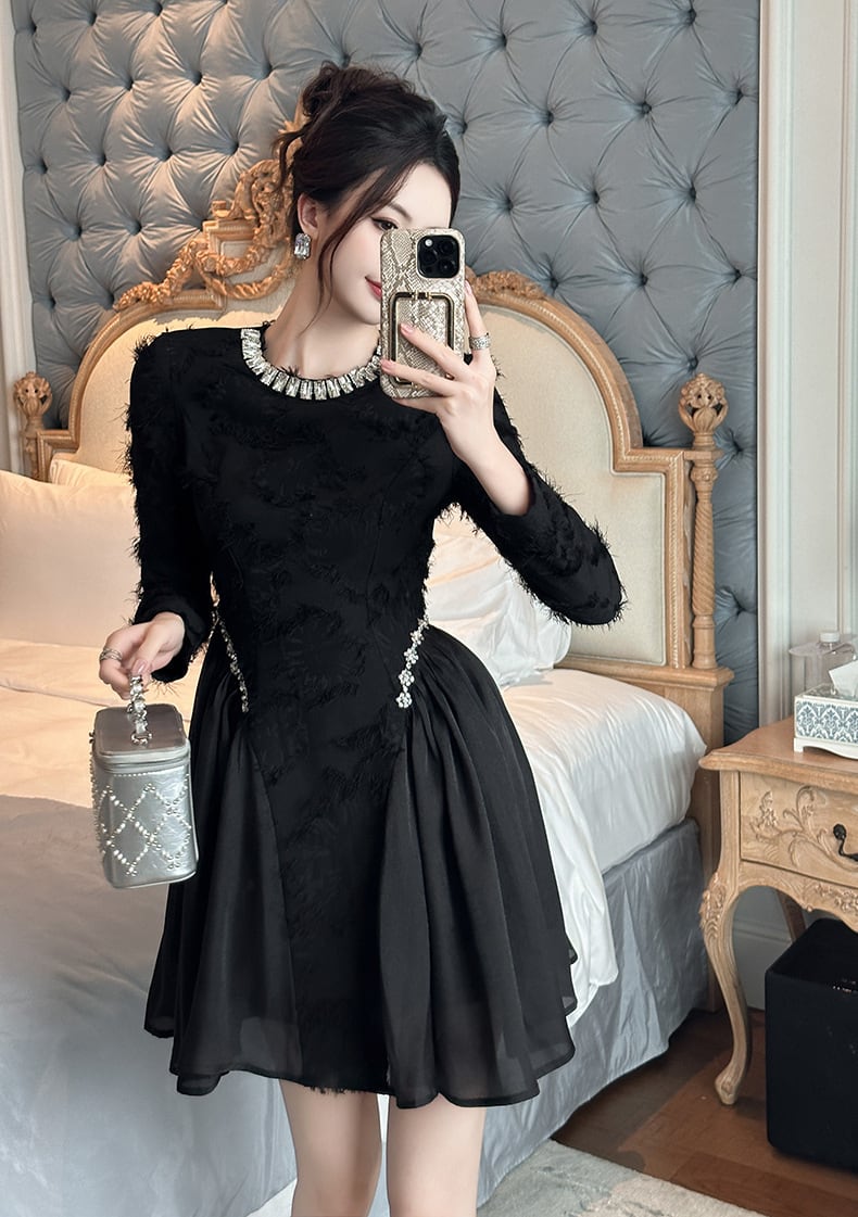 【dress】ビジューデートワンピース　M28135
