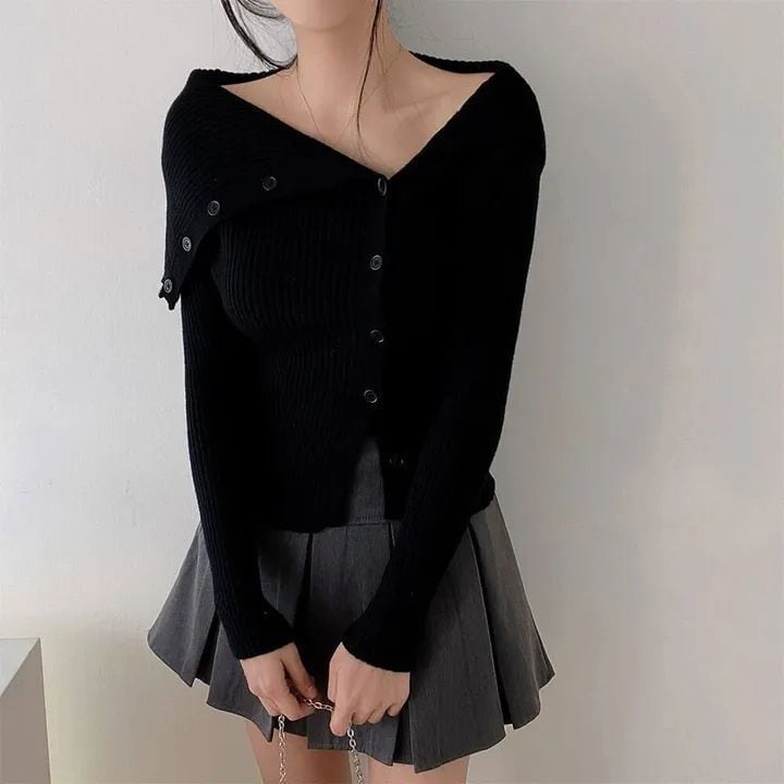 【tops】ボタンデザインニットトップス　M26662