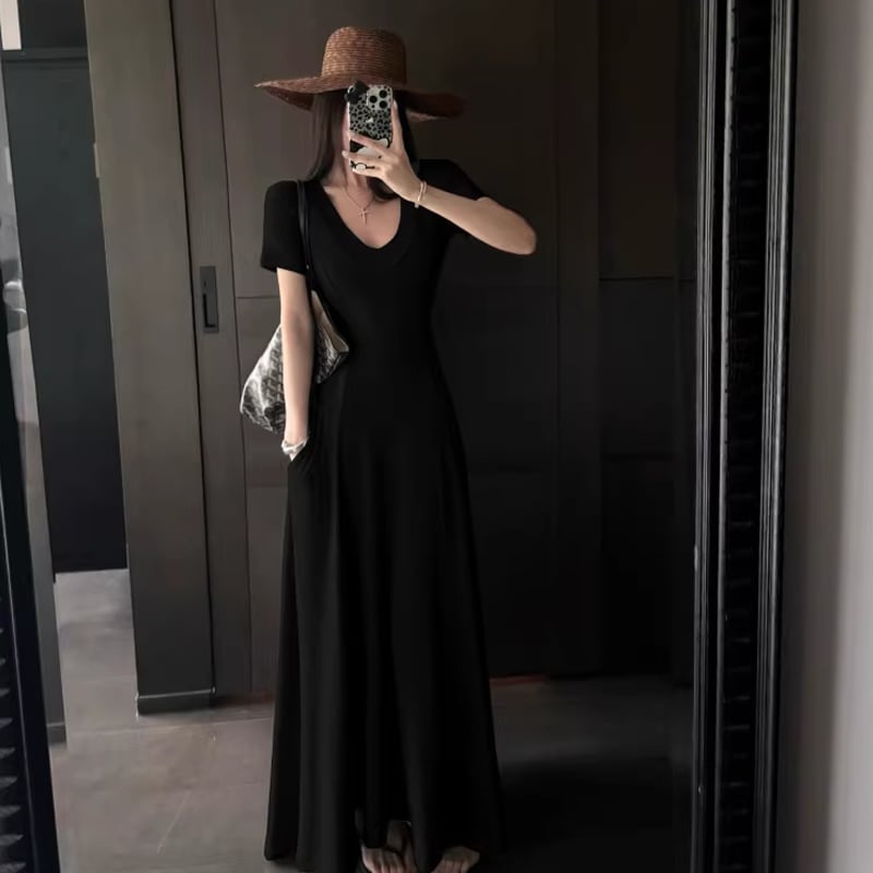 【dress】Vネックタイトロングワンピース Q8302