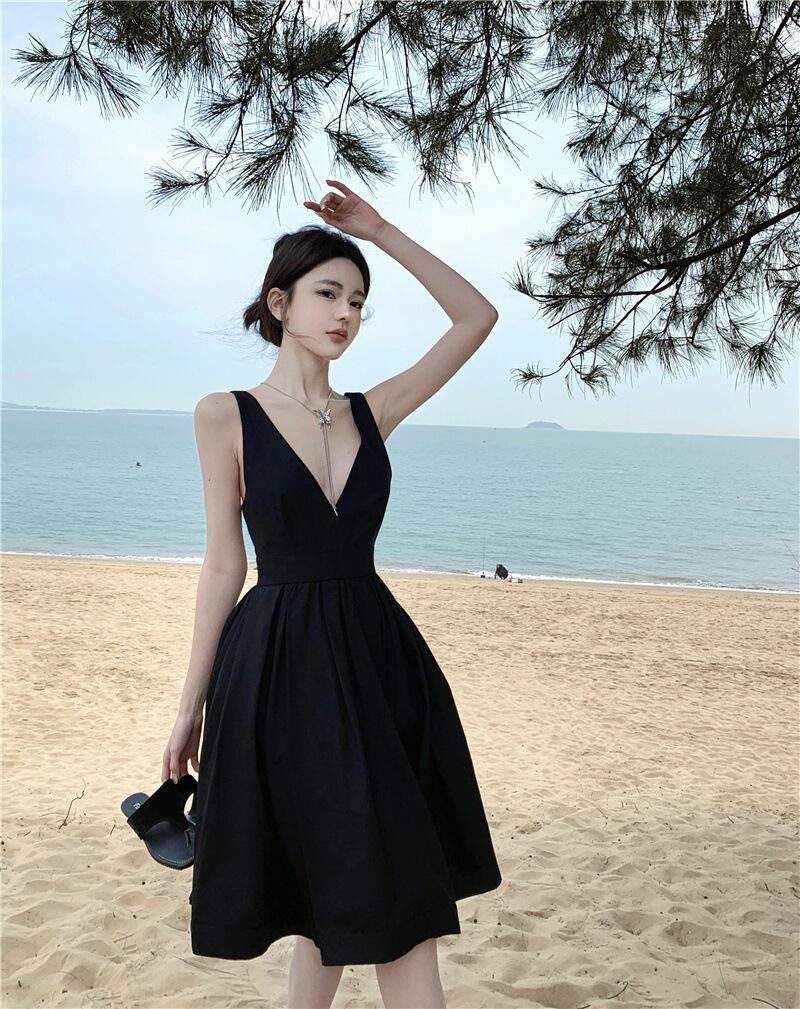 【dress】Vネックキャミワンピース　M30185