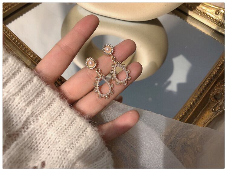 【小物】目立つ エレガントオシャレパールレディースピアスアクセサリー