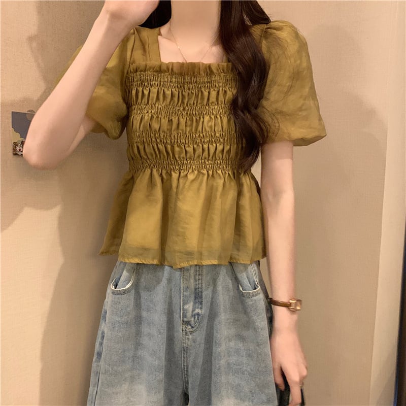 【tops】スクェアネックギャザーブラウスF7543