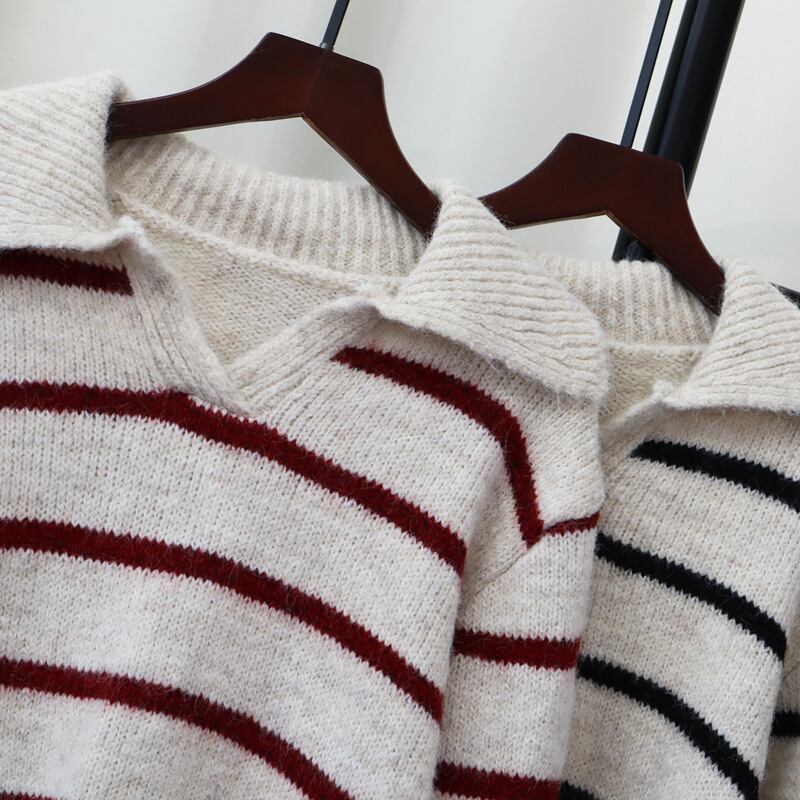 【tops】ボーダー柄ニットセーター　M27522