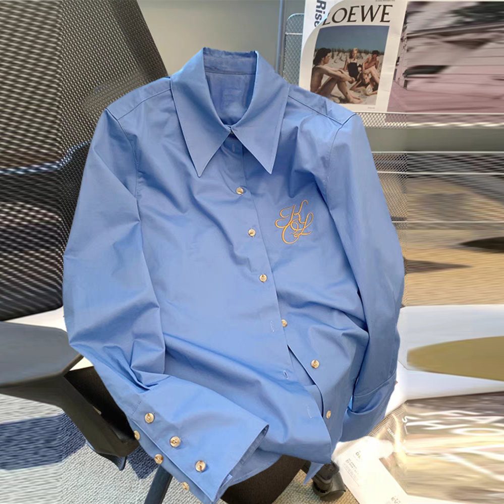 【tops】POLOネック刺繍ブラウスG20656